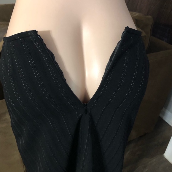 Tahari Suit Blazer Skirt Woman size 6 & 10 p Black stripe professional classy - Picture 15 of 16